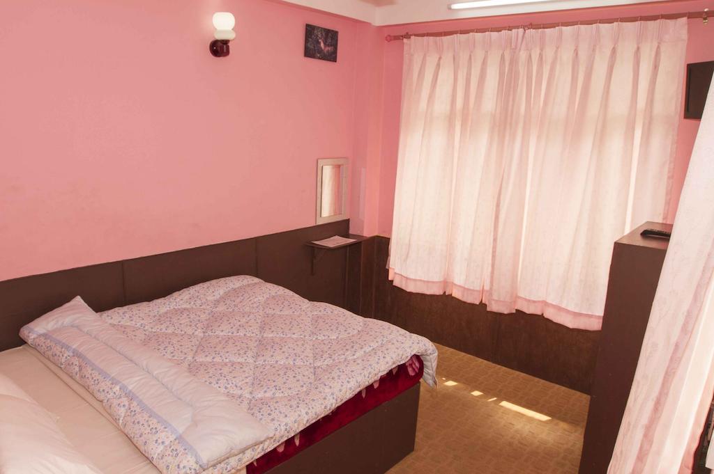 Hotel Impala Garden Κατμαντού Δωμάτιο φωτογραφία