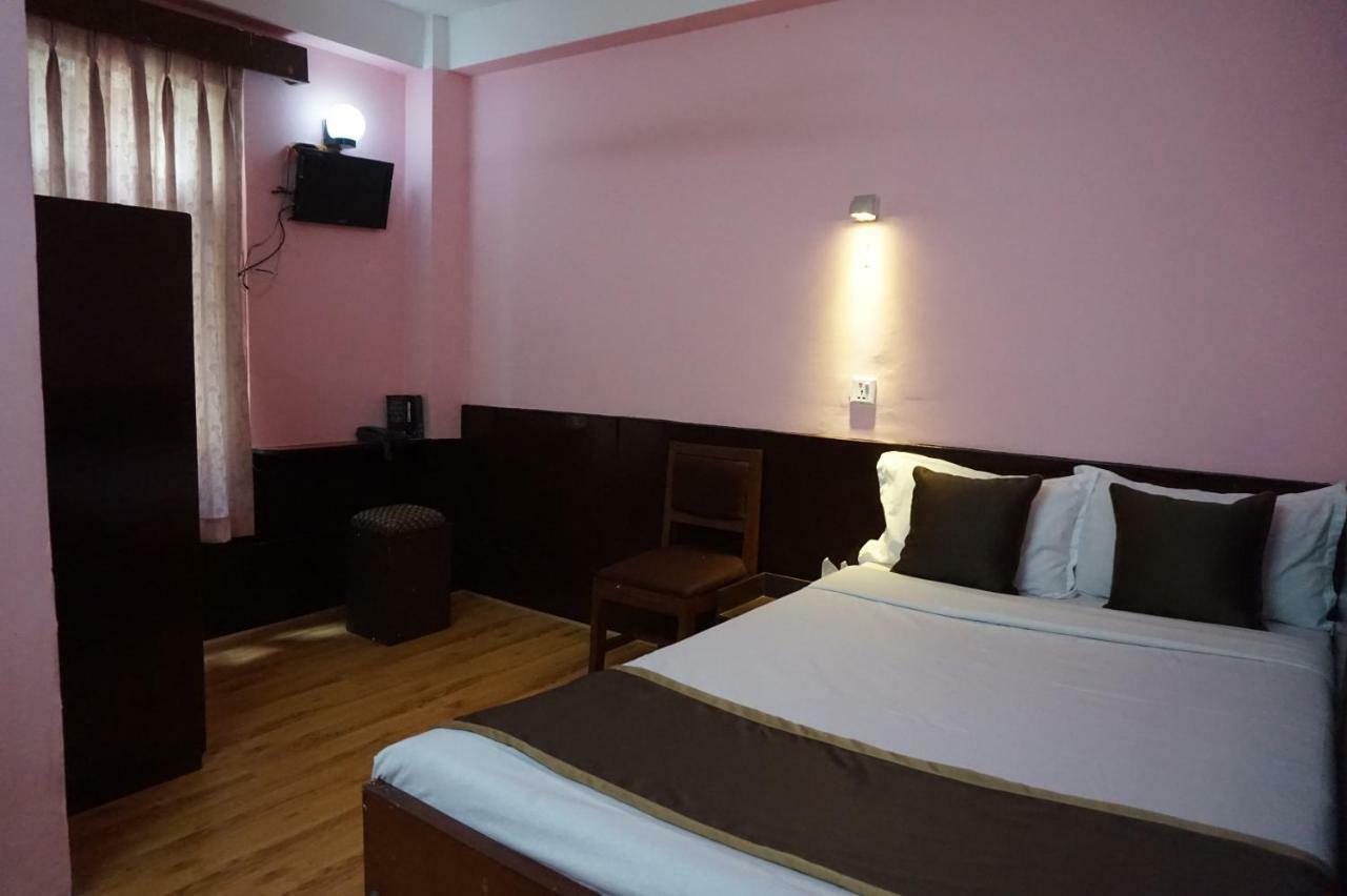 Hotel Impala Garden Κατμαντού Εξωτερικό φωτογραφία